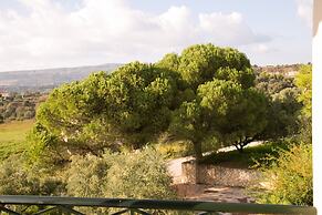 Almyros Studios & Apartments