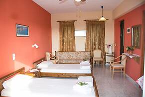 Almyros Studios & Apartments