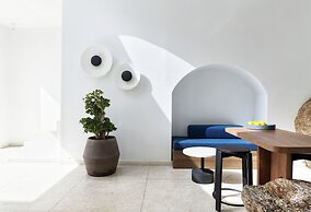 LYO Boutique Hotel