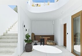 LYO Boutique Hotel
