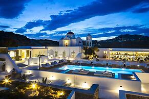 Amyth of Mykonos Super Paradise