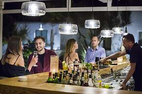 Amyth of Mykonos Super Paradise