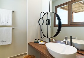 Amyth of Mykonos Super Paradise