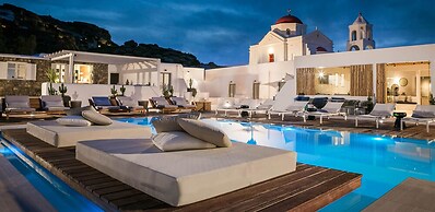 Amyth of Mykonos Super Paradise