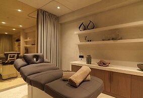 Amyth of Mykonos Super Paradise