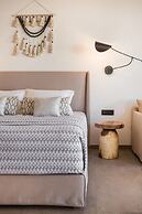 Amyth of Mykonos Super Paradise