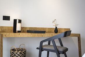 Amyth of Mykonos Super Paradise