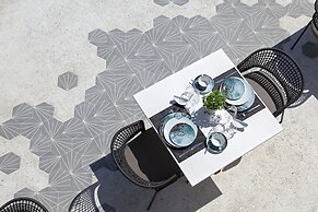 Amyth of Mykonos Super Paradise