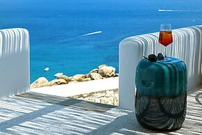 Amyth of Mykonos Super Paradise