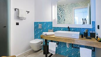 LYO Boutique Hotel