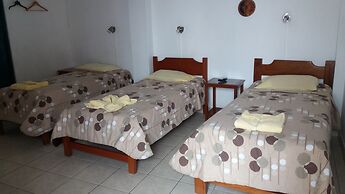 Hostal Camping Naylamp - Hostel