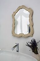 Emporikon Athens Hotel