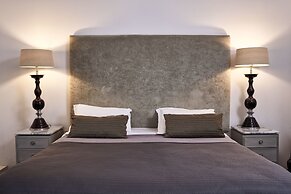 Emporikon Athens Hotel