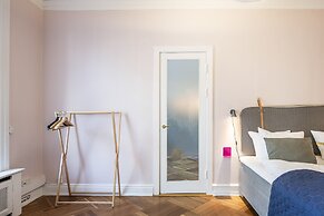 The Mile 1 by Daniel&Jacob’s