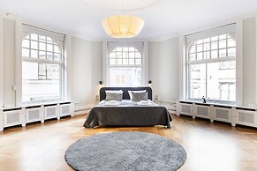 The Mile 1 by Daniel&Jacob’s