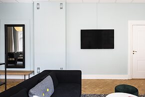 The Mile 1 by Daniel&Jacob’s