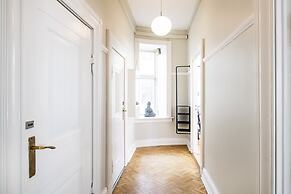 The Mile 1 by Daniel&Jacob’s