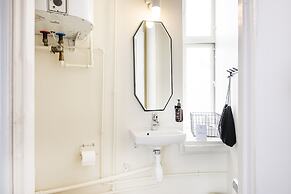 The Mile 1 by Daniel&Jacob’s