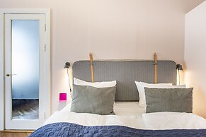 The Mile 1 by Daniel&Jacob’s