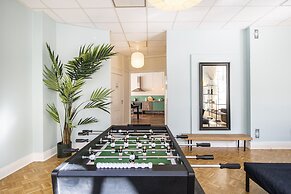 The Mile 1 by Daniel&Jacob’s