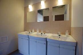 Cinnamon Guest House Dogo - Hostel