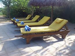 Giman Free Beach Resort