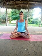 Giman Free Beach Resort