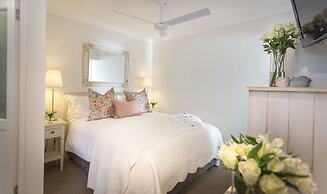 Ocean Watch Guest House