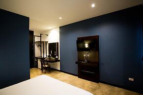 Aziss Boutique Hotel