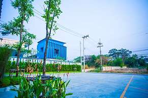 Aziss Boutique Hotel