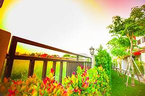 Aziss Boutique Hotel