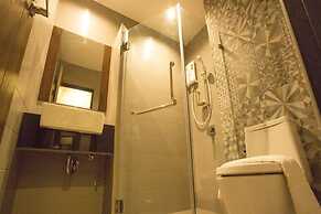 Aziss Boutique Hotel