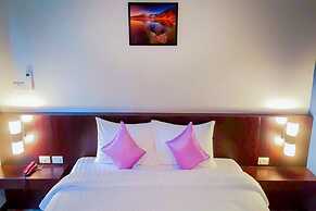 Aziss Boutique Hotel