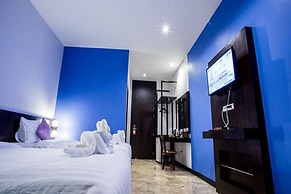 Aziss Boutique Hotel