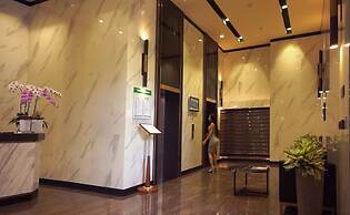 Sunny Saigon Apartments & Hotel