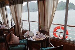 Secret Halong Cruise