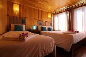 Secret Halong Cruise