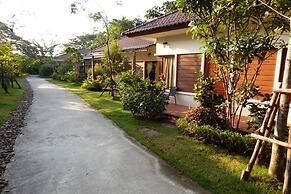 Nongkhai Tavilla Resort and Convention Center