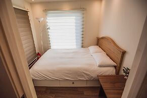 Myeongdong Artmonstay Guesthouse
