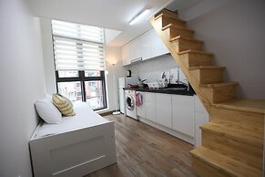 Myeongdong Artmonstay Guesthouse