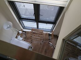 Myeongdong Artmonstay Guesthouse