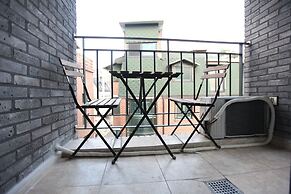 Myeongdong Artmonstay Guesthouse