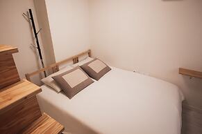 Myeongdong Artmonstay Guesthouse