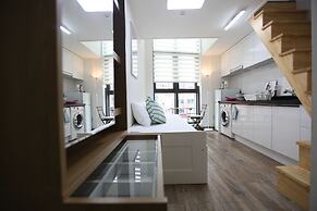 Myeongdong Artmonstay Guesthouse