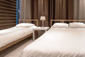 Myeongdong Artmonstay Guesthouse