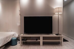 Myeongdong Artmonstay Guesthouse