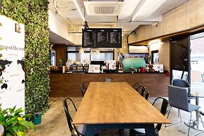 Myeongdong Artmonstay Guesthouse