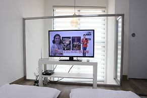 Myeongdong Artmonstay Guesthouse