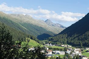 Youth Hostel Davos Youthpalace