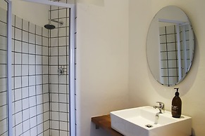 Kogman and Keisie Guest Farm